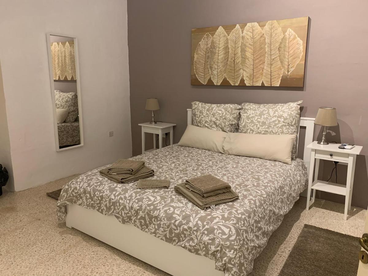 4 Bedroom Apartment In Sliema Near The Sea Ngoại thất bức ảnh